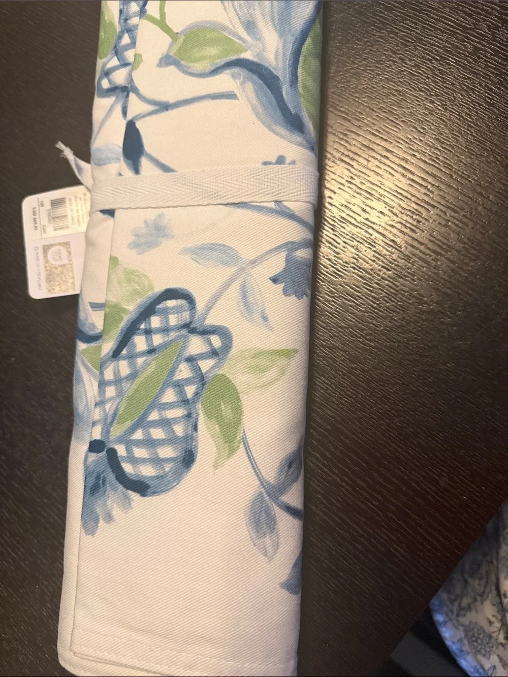 Williams Sonoma Painted Vine Table Runner New! 16” x 108”